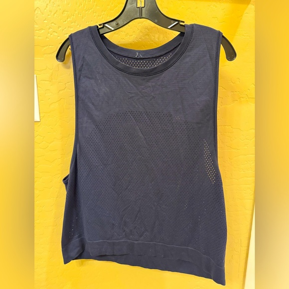 Lululemon Muscle Tank Top - Picture 1 of 6